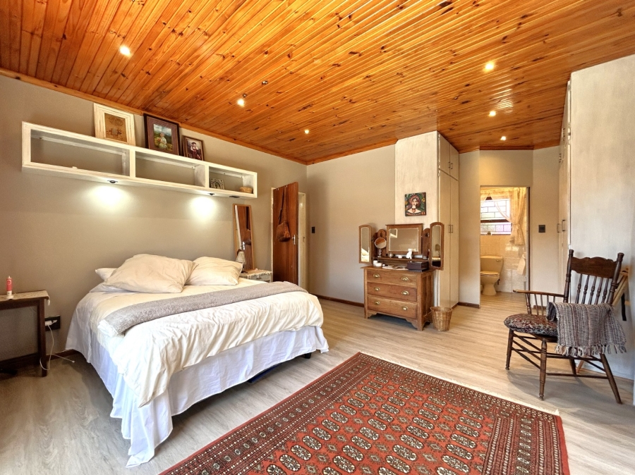 3 Bedroom Property for Sale in Wavecrest Eastern Cape